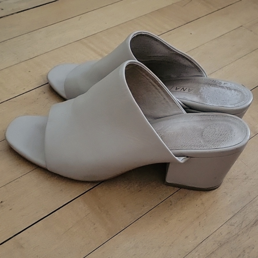 Sana sandals size 40 or 9